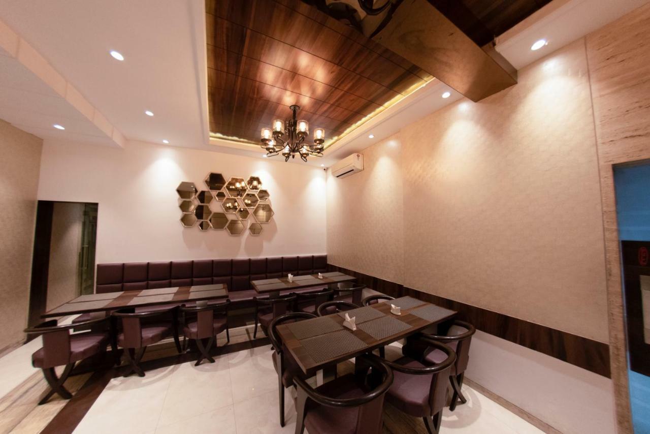 Hotel Manama Bombay Eksteriør billede