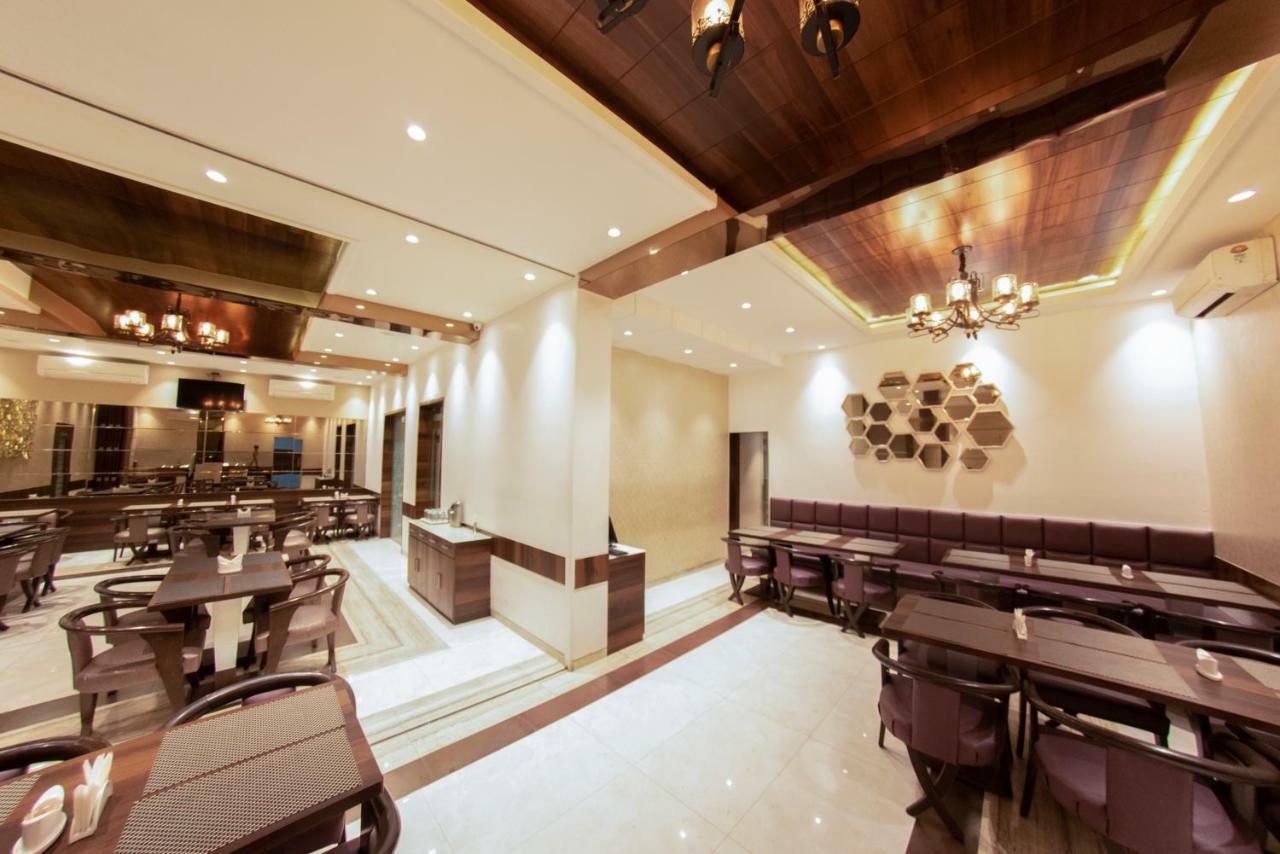 Hotel Manama Bombay Eksteriør billede
